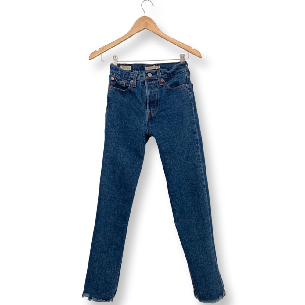 Levi Wedgie Straight Leg Jeans